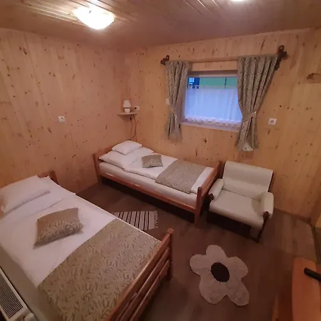 Kiskastély Fogadó-étterem 3*